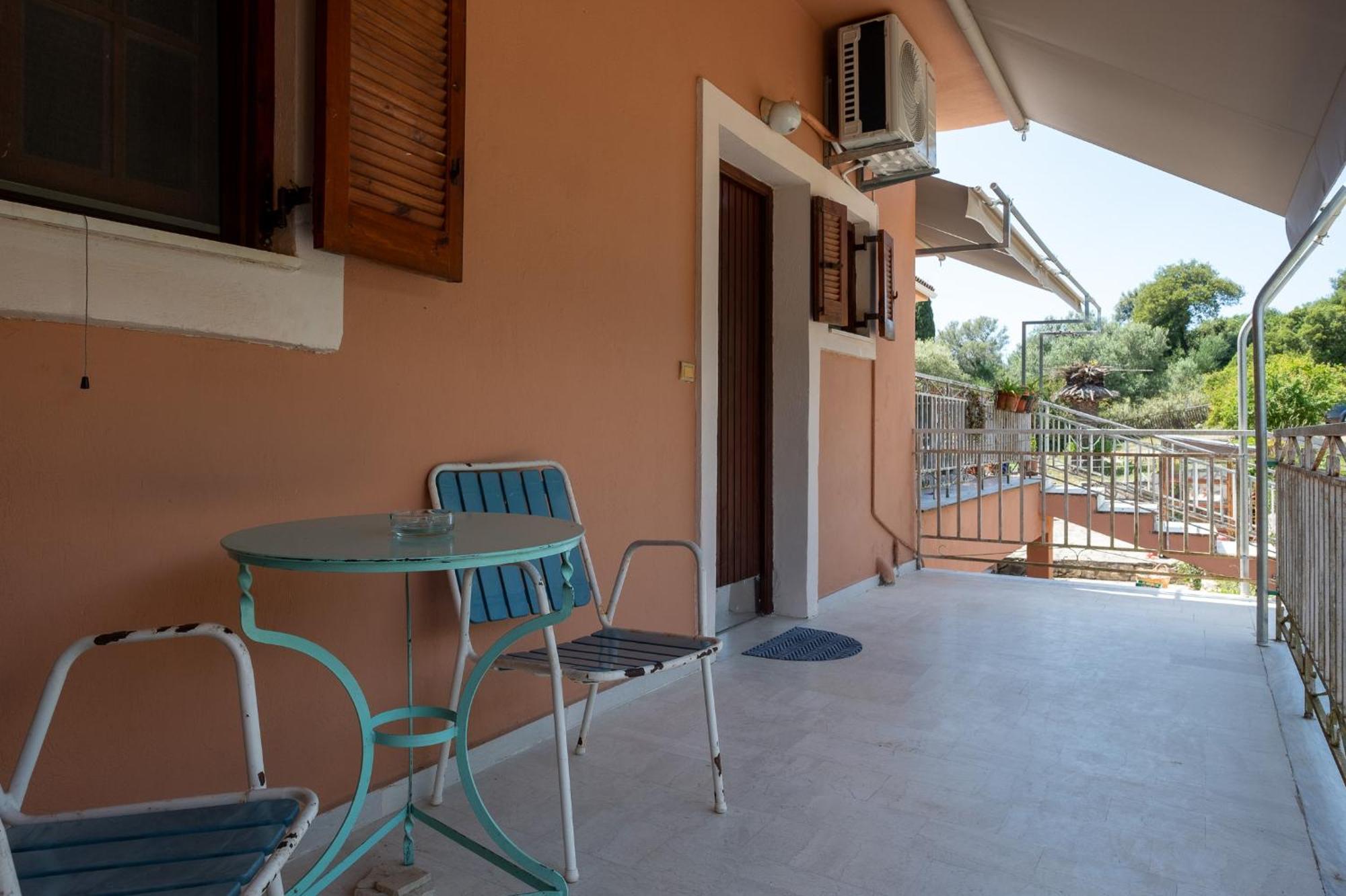 Kokkini Peach House Apartment Kokkinion Exterior photo